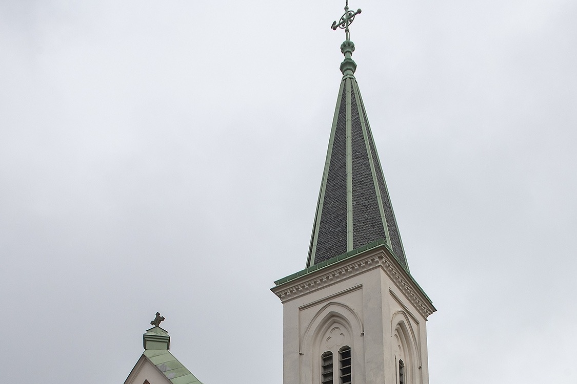 Bild på Mikaelskyrkans tak